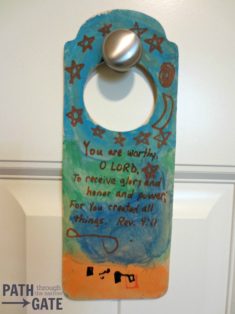 Are you looking for an inexpensive but enjoyable craft to help your children learn Bible verses? This Bible verse door hangers craft is a fun way to do just that!