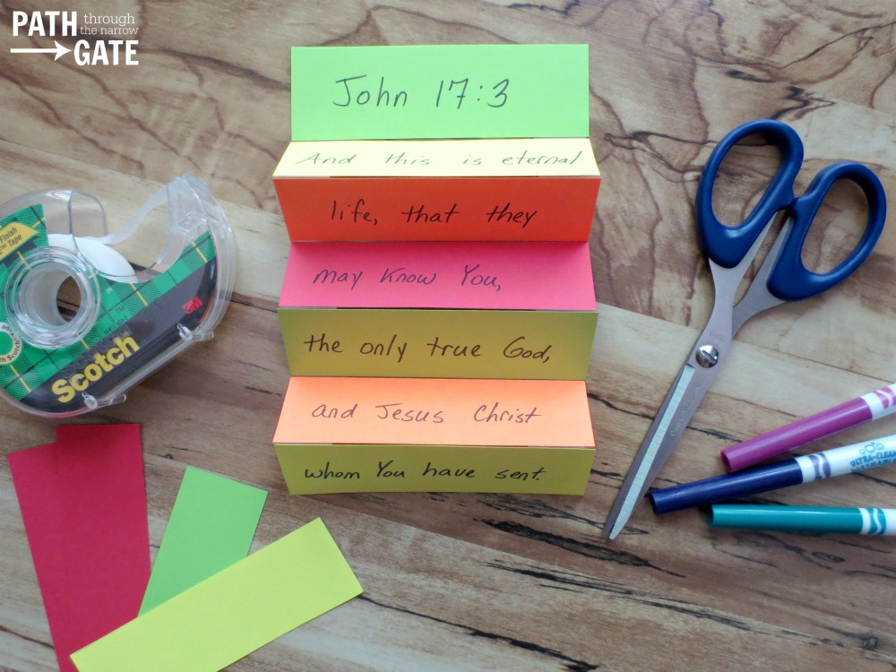 Here's a fun Bible verse craft perfect for encouraging kids to memorize Bible verses at home, in Sunday school, or during Awana.