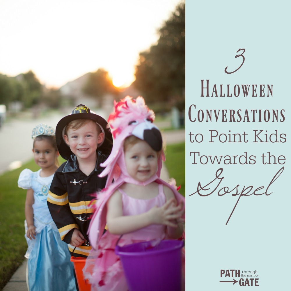 These excellent Halloween conversation ideas will help you talk to your kids about how Halloween relates to the Gospel - this is so helpful!