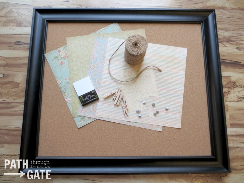 Keep track of your prayer requests with this simple to make prayer board|PathThroughTheNarrowGate.com