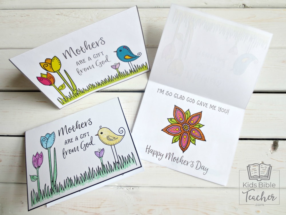 Help your kids show their moms how thankful they are for all of their hard work and love with this super-sweet printable Mother's Day card. Kids love giving gifts to their moms. This printable Mother's Day card is simple to cut out and color and makes a gift that moms will cherish for many years.