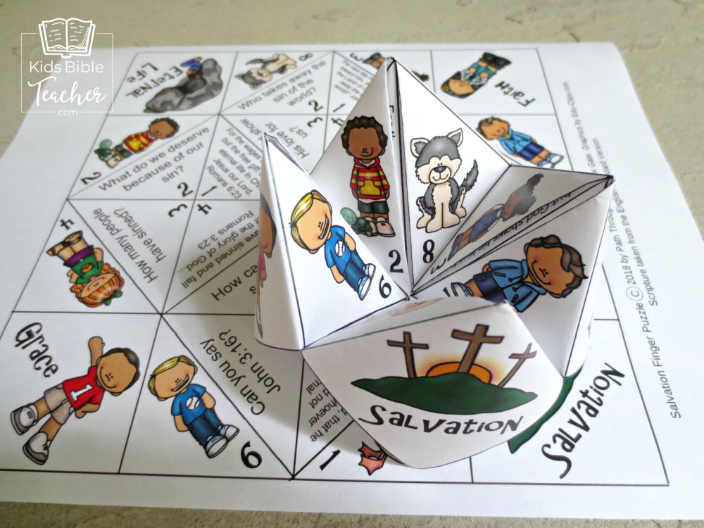 These finger puzzles are perfect to help my kids memorize Bible verses about salvation, or to hand out as gifts at church. Salvation Verses Finger Puzzle