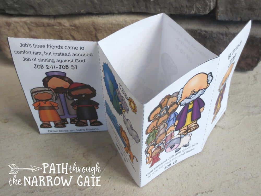 Help your kids learn the story of Job with this fun printable Job mini book - Easy to make from one piece of paper! Perfect for home or class. | Path Through the Narrow Gate