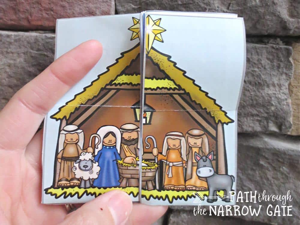 Once kids make this infinity folded nativity puzzle, they can change the scenes by gently pulling the puzzle part - and it just keeps going! 